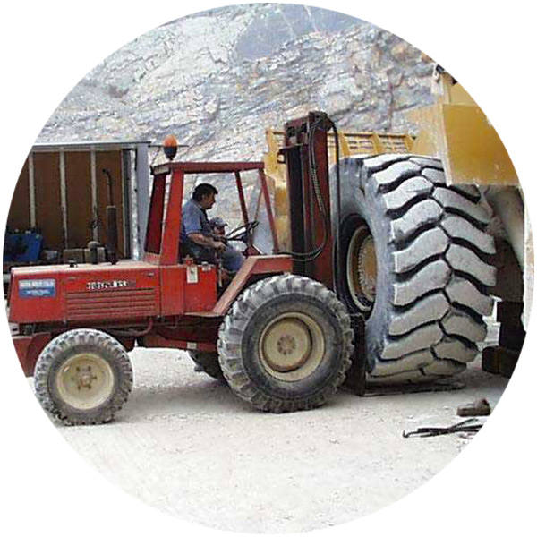 45" tyre disassembling training. Massa Carrara. Italy